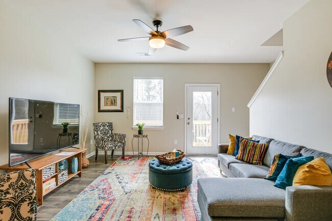 Foto del edificio - 33 Apollo Vw Ln