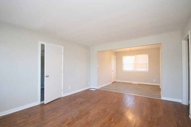 Foto del edificio - 3306 Bartee Ln NW