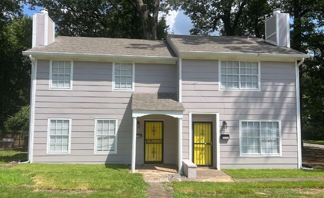 3-Bedroom Duplex with 2.5 Baths in Prime Memphis! - 3-Bedroom Duplex with 2.5 Baths in Prime Memphis! Apartment