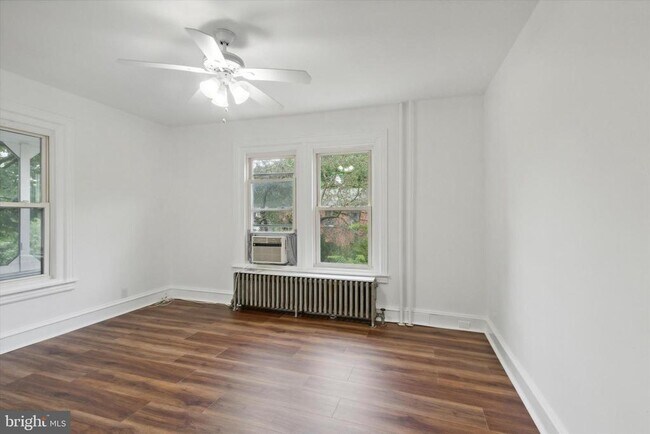 Building Photo - 313 Dartmouth Ave