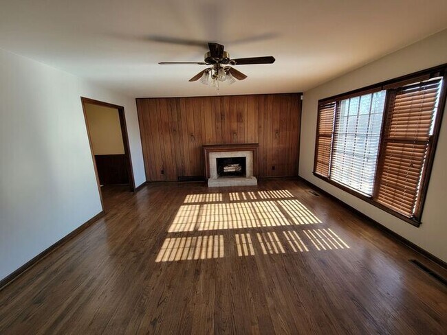 Foto del edificio - Large Northland Ranch