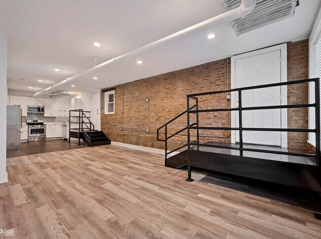 Foto del edificio - 6735 S Oglesby Ave