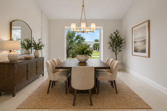 Foto del edificio - 8881 N Lake Dasha Dr