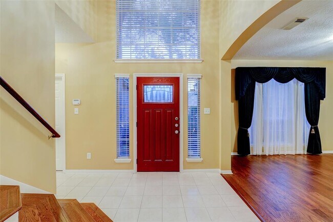 Foto del edificio - 17107 Cradle Cove Ct