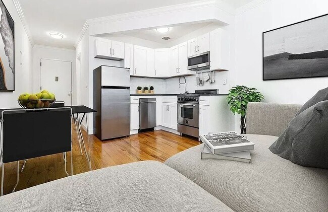 Foto del edificio - 440 West 47th Street
