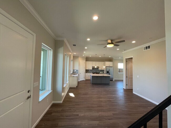 Foto del edificio - Newly Built 4 Bedroom 2.5 Bath Home
