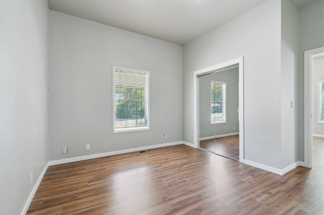 Building Photo - 516 W Martin St