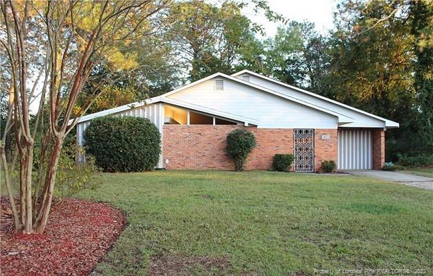 Primary Photo - 2621 Elmhurst Dr