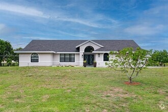Building Photo - 17506 Sycamore Dr E