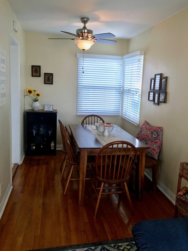 comedor - 4557 Oregon St