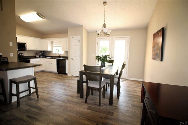 Foto del edificio - 3457 Gardenview Rd