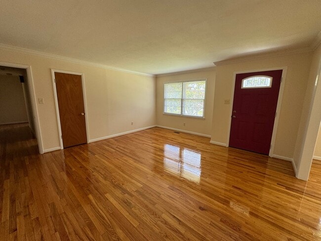 Building Photo - Adorable 3-Bed, 2-Bath Home on Noccalula M...