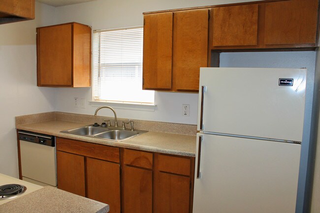 Foto del edificio - Salem Creek Apartment Homes