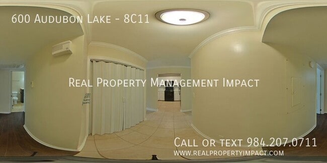 Building Photo - 600 Audubon Lake Dr