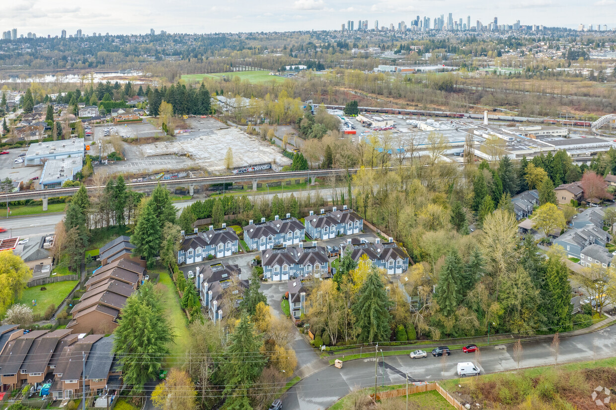 Photo aérienne - 2801 Ellerslie Av