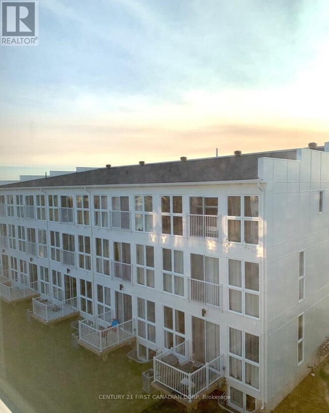 Building Photo - 234 Edgevalley Rd