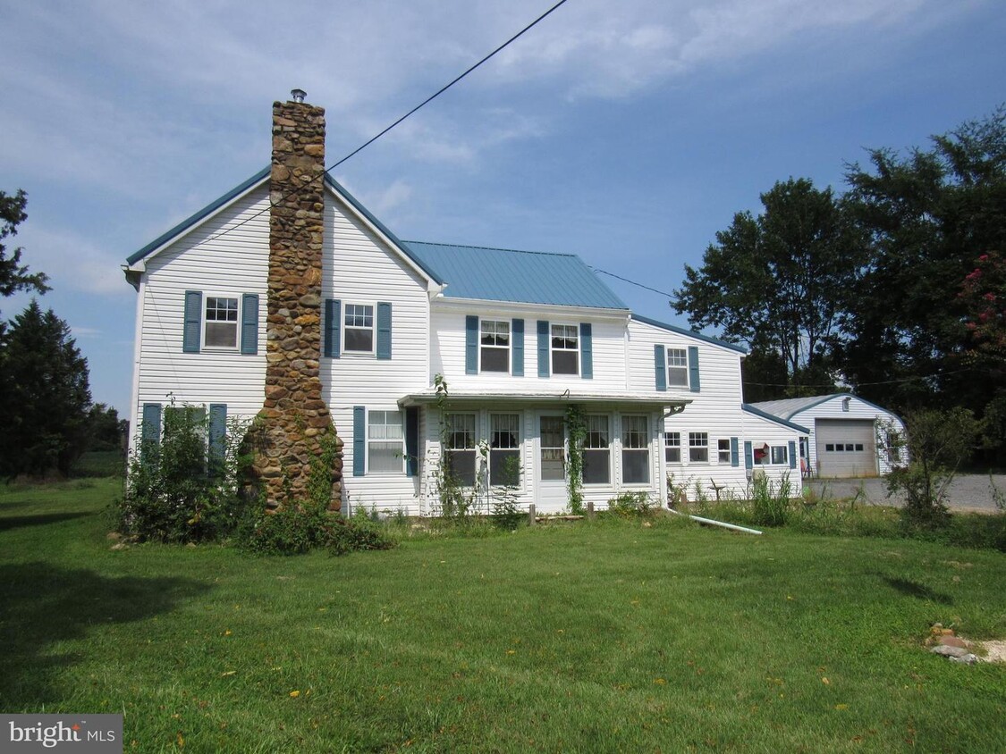 Building Photo - 385 Ratledge Rd