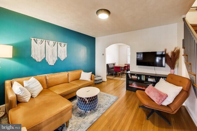 Foto del edificio - 1766 E St NE