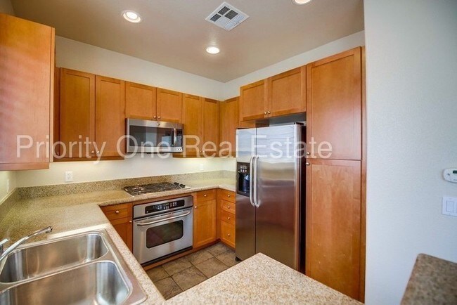 Building Photo - 10850 Serafina Ln