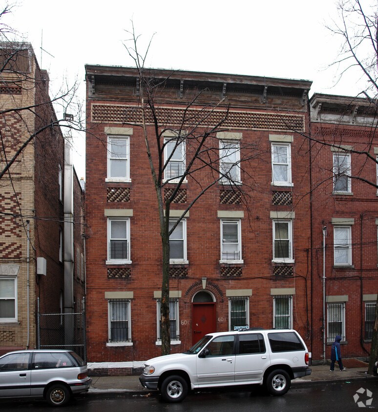 Foto del edificio - 601 N 6th St