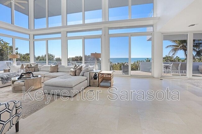 Building Photo - 5801 Gulf of Mexico Dr