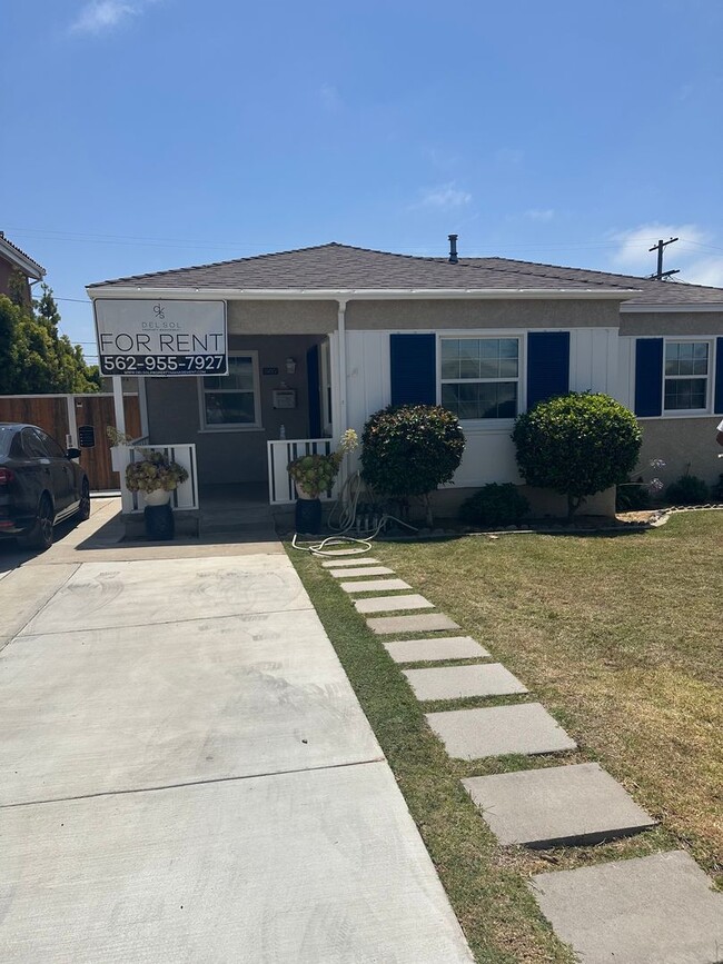 Photo - 6504 W 84th Pl Apartment