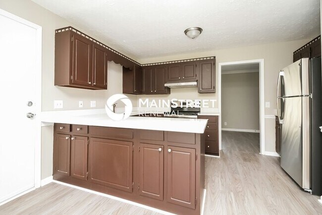 Foto del edificio - 3 Bedroom Pet-Friendly Home in Antioch, TN...