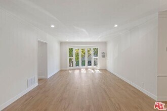Building Photo - 1248 N Crescent Heights Blvd