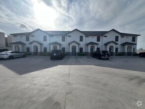 Building Photo - 7209 Rocio Dr