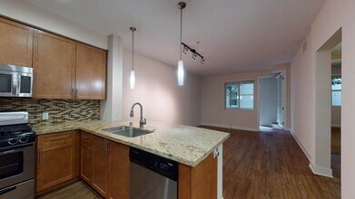 Interior Photo - The Residences at Bella Terra