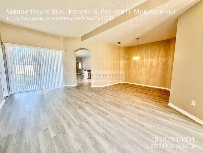 Foto del edificio - 22320 Red Jacket Ln