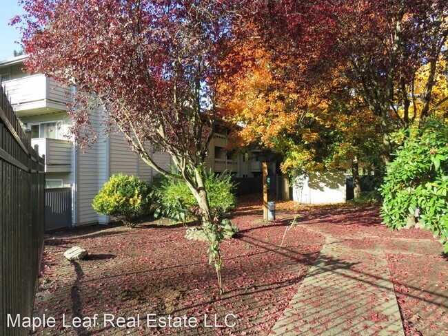 Building Photo - 2 br, 1 bath House - 1150 Sunset Blvd NE, ...