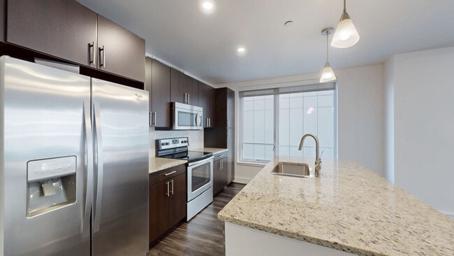 Interior Photo - 100 Pier 4