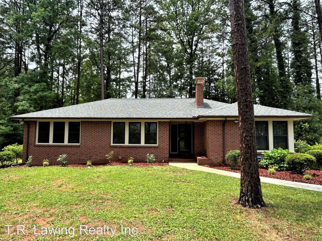 Foto principal - 3 br, 1.5 bath House - 2023 Robin Road