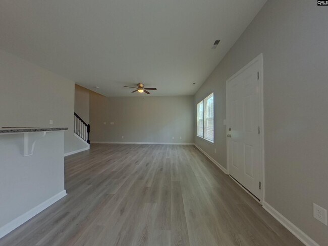 Building Photo - 240 Chesterbrook Ln