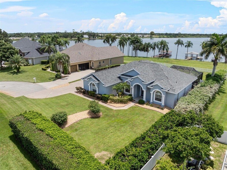 Foto principal - 7358 Bent Grass Dr