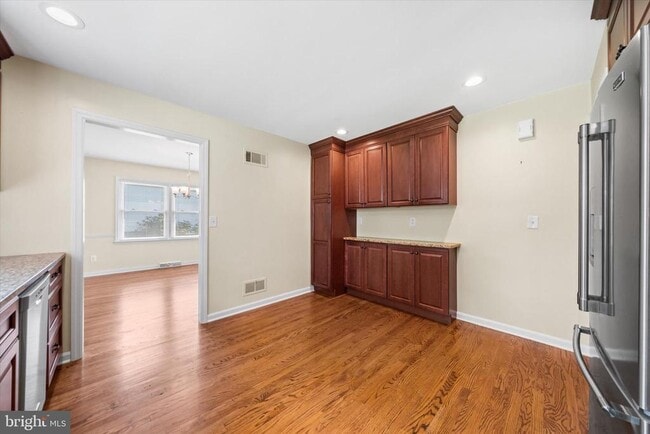 Foto del edificio - 4 Malvern Ct