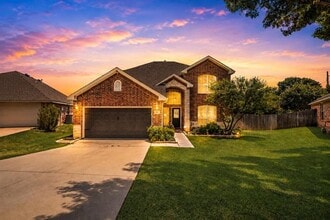Building Photo - 505 Wade Ct