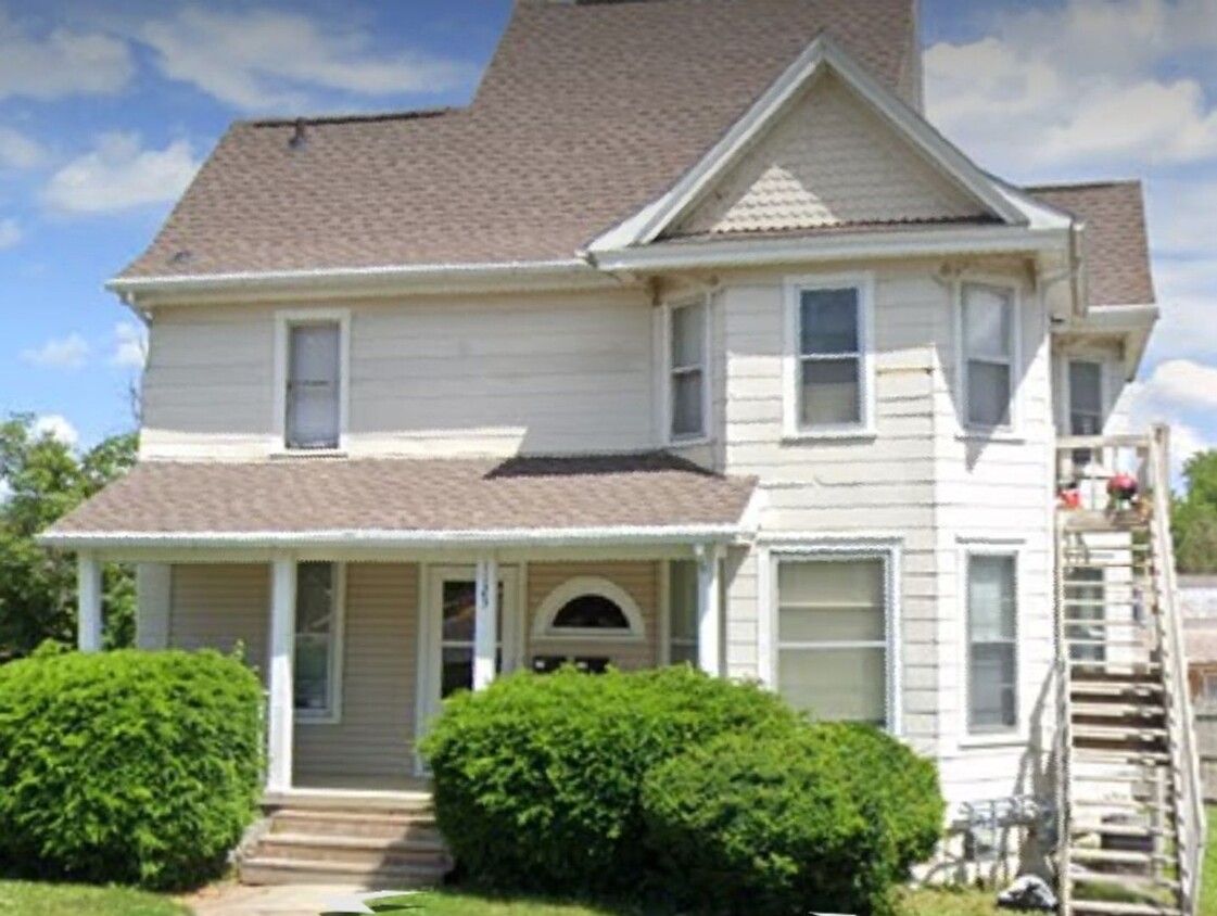 Primary Photo - 2 Bedroom 1 Bath