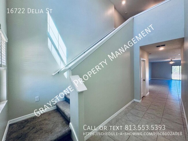 Building Photo - 16722 Delia St