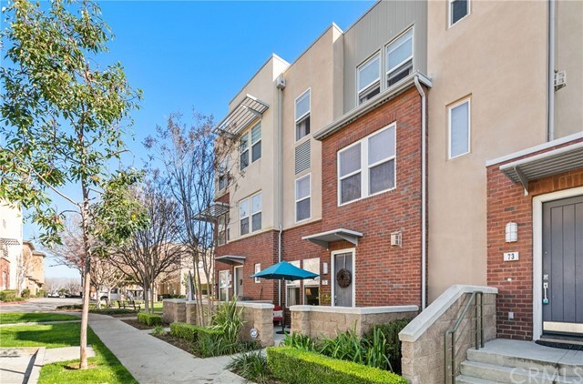 Building Photo - 75 Brownstone Way