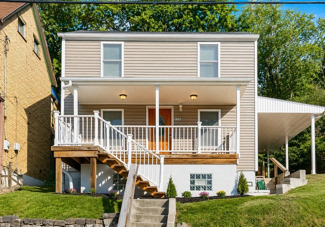 Building Photo - 635 Valley St