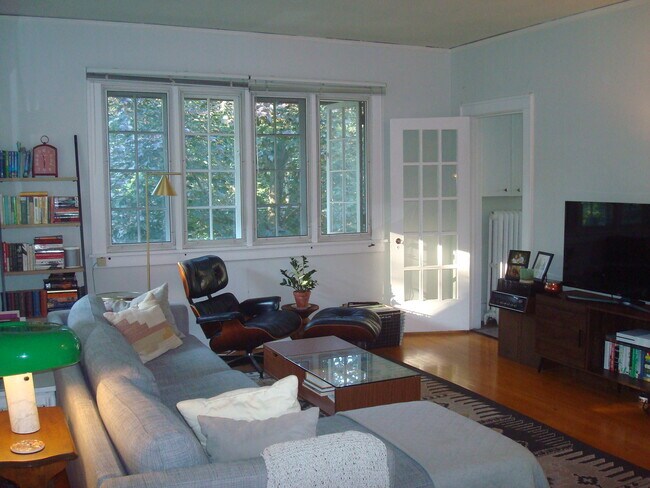 Sala de estar - 457 Paris Ave SE