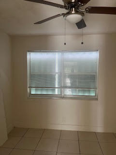 Foto del edificio - 1480 W 33rd St