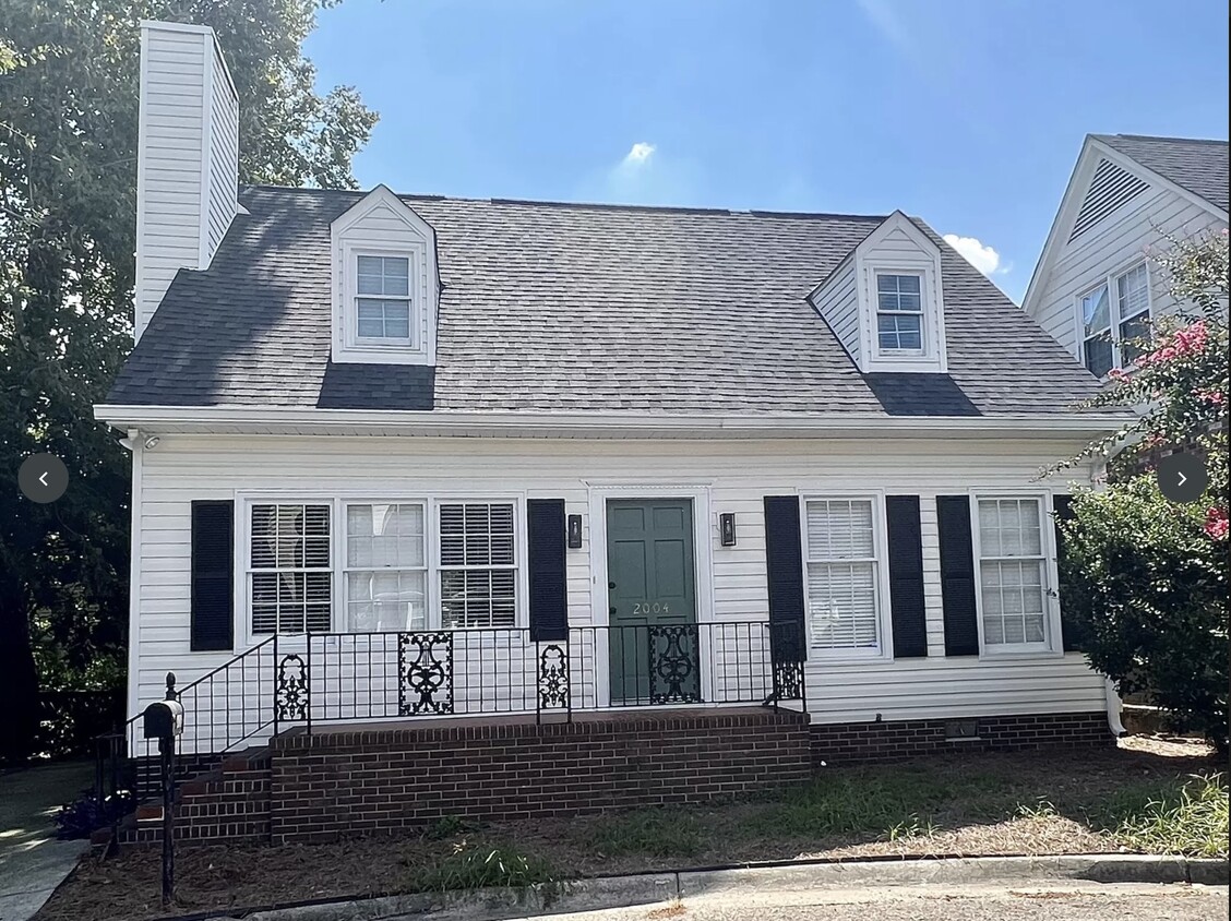 Primary Photo - 2004 Townvue Ct