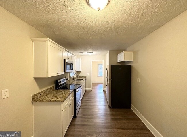 Photo - 1737 McKenzie Dr House