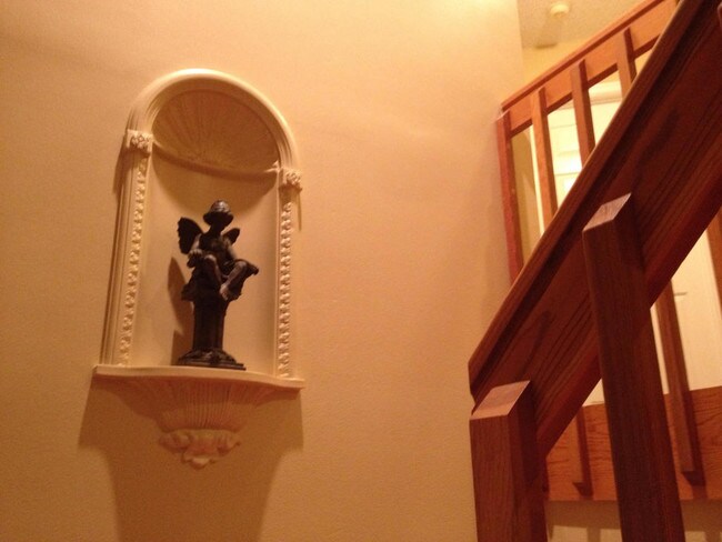 Building Photo - 8713 Windy Cir