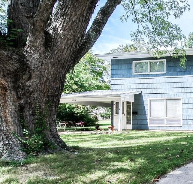 921 E 7th St, Rolla, MO 65401 Townhome Rentals in Rolla MO