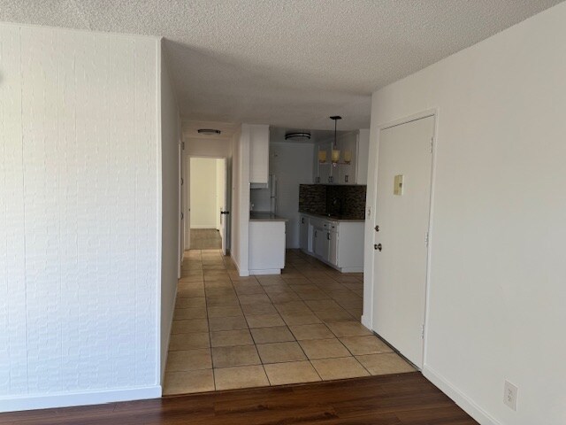 Building Photo - 25625 Narbonne Ave