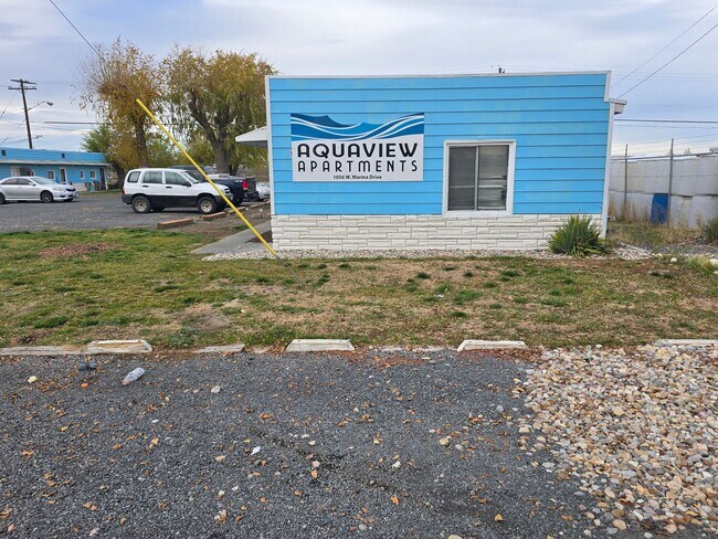 Building Photo - Cozy Studio Apartment Available now!